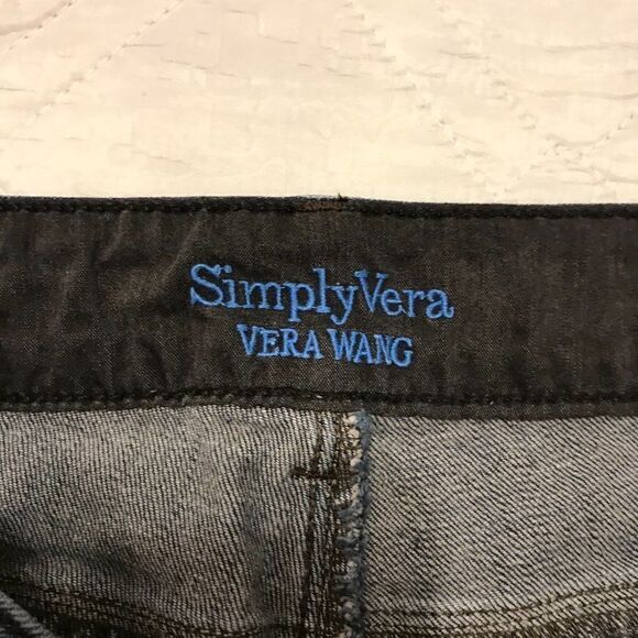 Vera‎ Wang Simply Vera straight blue jeans 8 - Picture 4 of 8